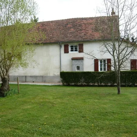 Maison Spacieuse Avec Jardin Clos, Piscine Privative Et Sauna, Proche Centre De Saint-pourcain - Fr-1-489-60 Holiday home *