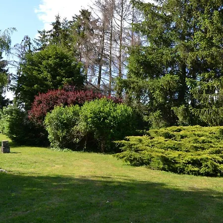 Holiday home Maison Spacieuse Avec Jardin Clos, Piscine Privative Et Sauna, Proche Centre De Saint-pourcain - Fr-1-489-60