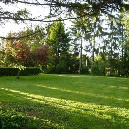 Maison Spacieuse Avec Jardin Clos, Piscine Privative Et Sauna, Proche Centre De Saint-pourcain - Fr-1-489-60 Semesterbostad *