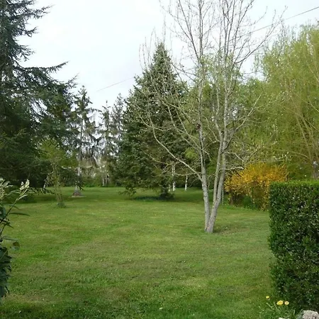 Grande Maison A Saint-pourcain Avec Piscine, Sauna Et Wifi - Fr-1-489-60 Ferienhaus